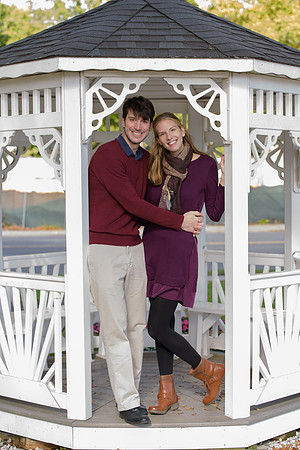 Mamaroneck Engagement Session at Harbor Island Park by Connecticut Wedding and Engagement Session Photograper John Munno