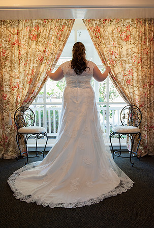 Lavnder and Old Lace wedding ceremony and reception in Mesa Arizona destination wedding