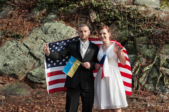 Simple and affordable wedding ceremony and portrait session in Brookfield Connecticut