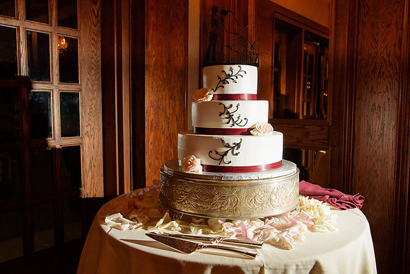 Wedding cake at Saint Clements Castle in Portland Connecticut