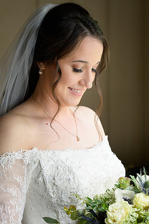 Portrait of bride getting ready, Maneeley's, South Windsor