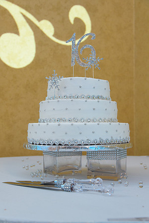 Sweet 16 Party Photos at Villa Bianca in Seymour CT by Connecticut Wedding and Event Photographer John Munno Weddings