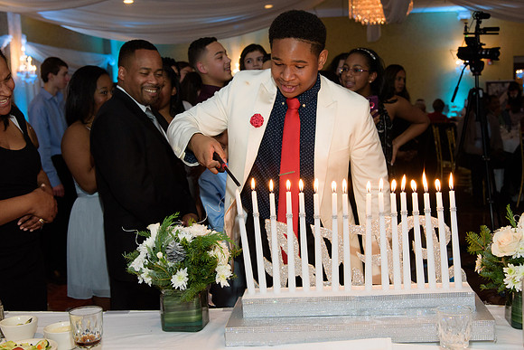 Sweet 16 Party Photos at Villa Bianca in Seymour CT by Connecticut Wedding and Event Photographer John Munno Weddings