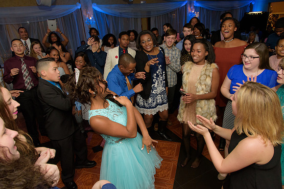 Sweet 16 Party Photos at Villa Bianca in Seymour CT by Connecticut Wedding and Event Photographer John Munno Weddings