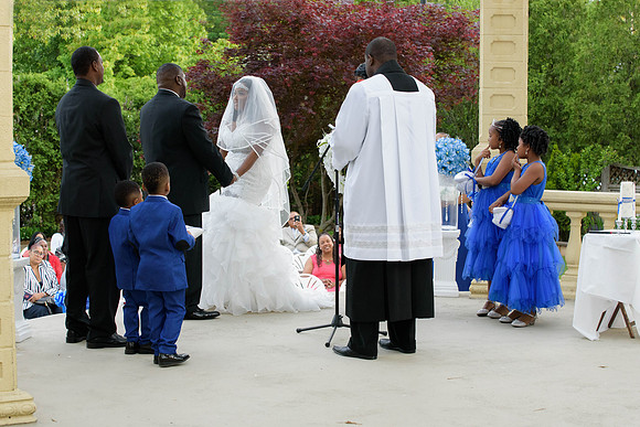 La Mirage Wedding Ceremony and Reception in North Haven Connecticut