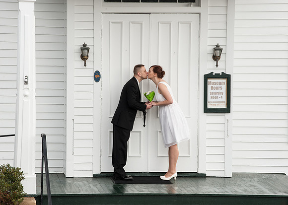 Simple and affordable wedding ceremony and portrait session in Brookfield Connecticut