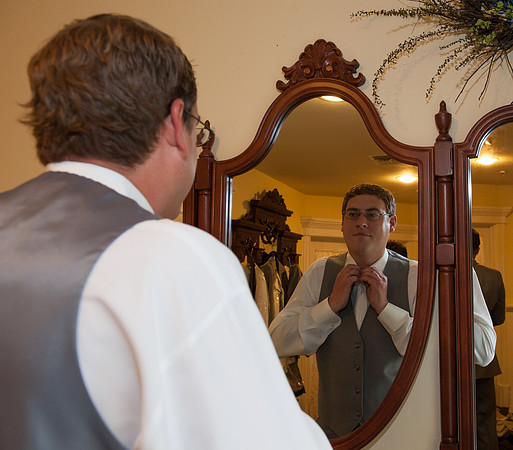 Lavnder and Old Lace wedding ceremony and reception in Mesa Arizona destination wedding