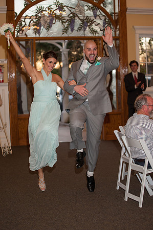 Lavnder and Old Lace wedding ceremony and reception in Mesa Arizona destination wedding